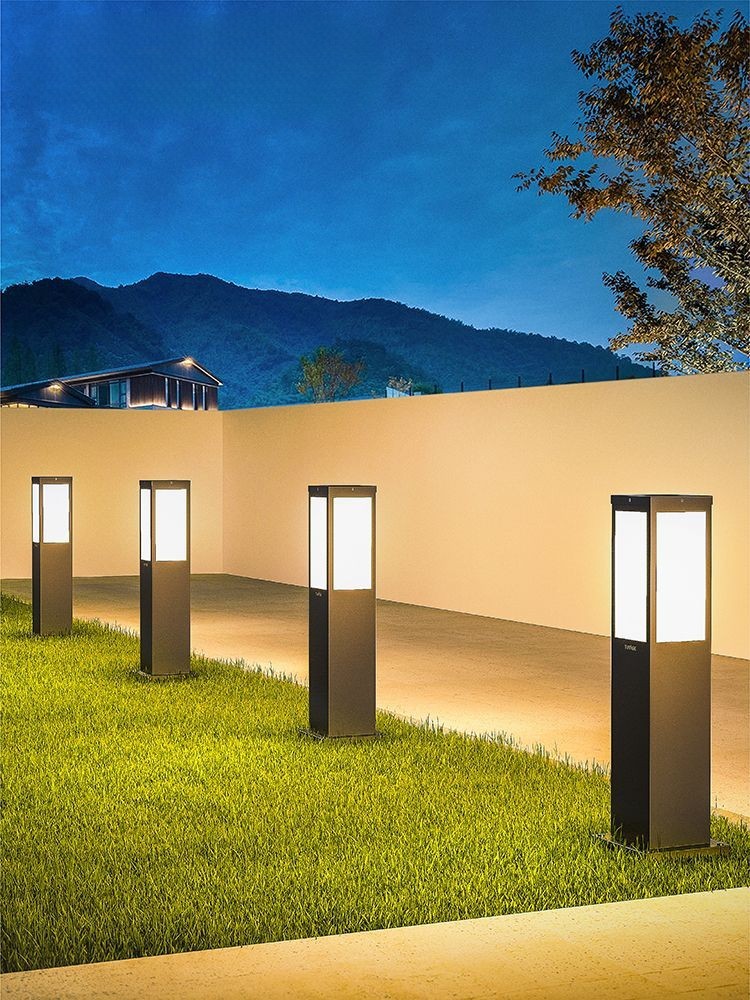 Outdoor Waterproof Lawn Lamp