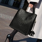 Qiandian Large Leather Women’s Handbag